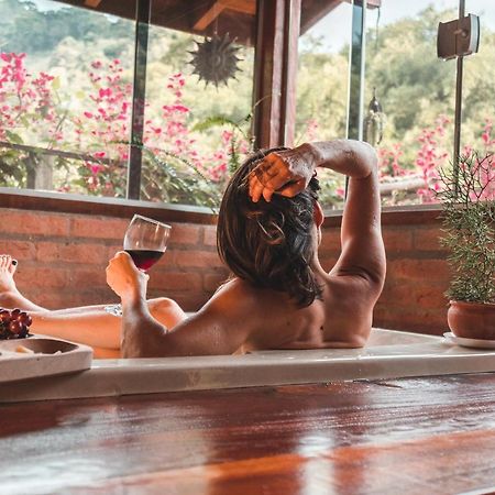 Villa Casa Pedacinho De Ceu Com Banheira De Hidromassagem E Lareira São Bento do Sapucaí Exterior foto